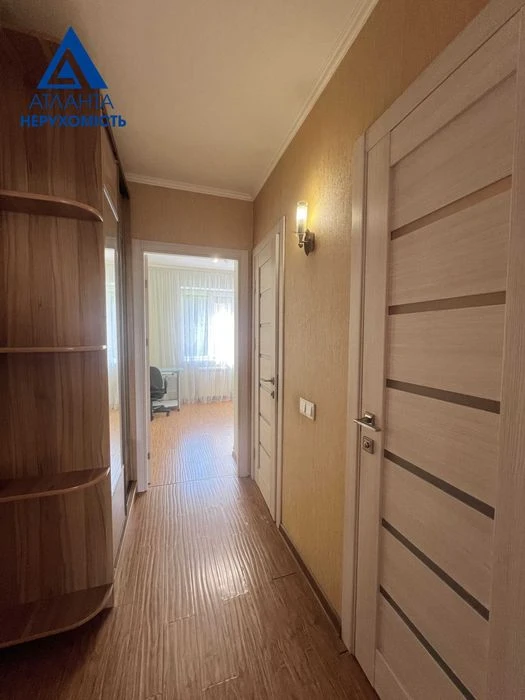 Продаж 3 кім. квартири у 55 мікрорайоні