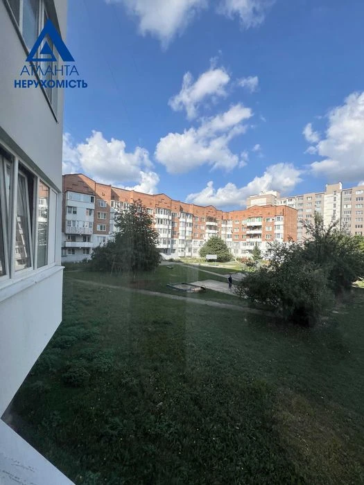 Продаж 3 кім. квартири у 55 мікрорайоні