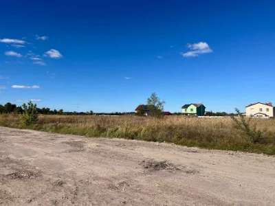 ПРОДАЖ двох земельних ділянок поруч 10+10 соток за Епіцентро