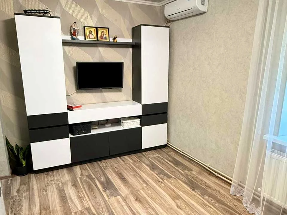 Будинок. Кропивницький, Звенигородська вул.