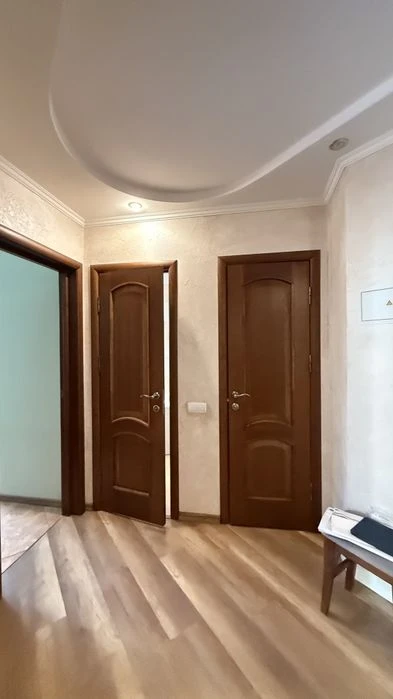 Продаж 3 кім квартири по вул Симоненка