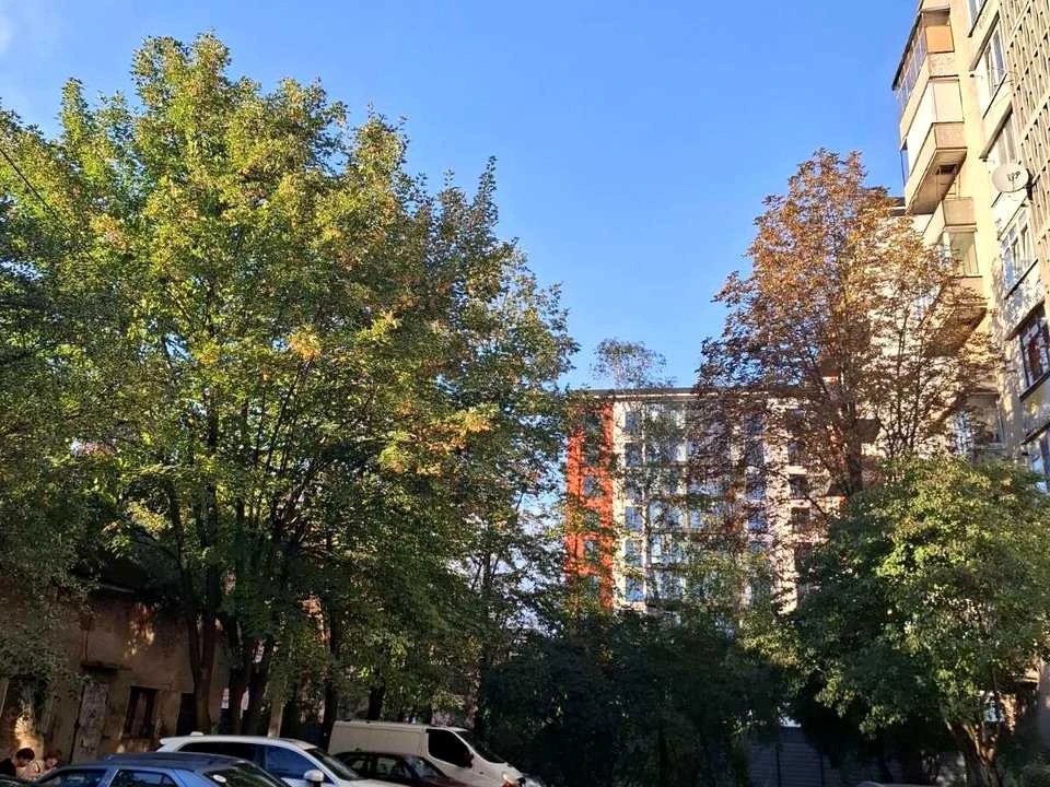 Квартира. Івано-Франківськ, Степана Бандери вул.