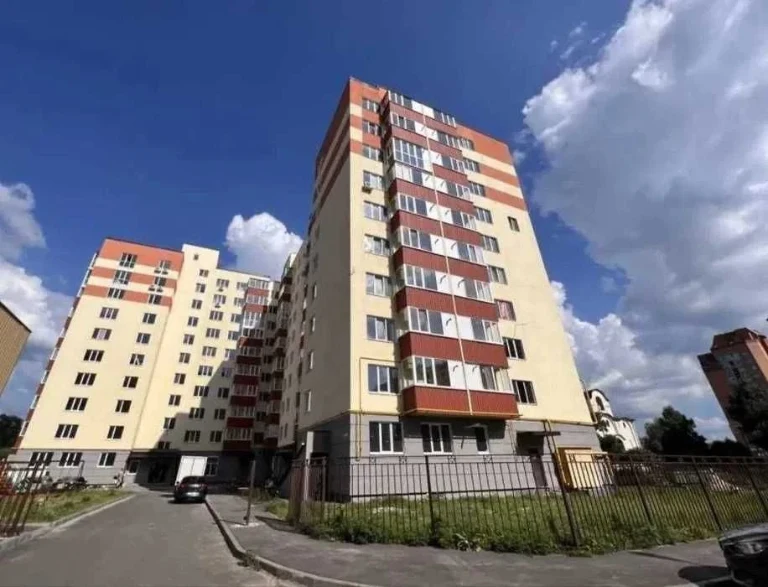 1х Квартира біля школи, садка та ринку — варіант для життя а