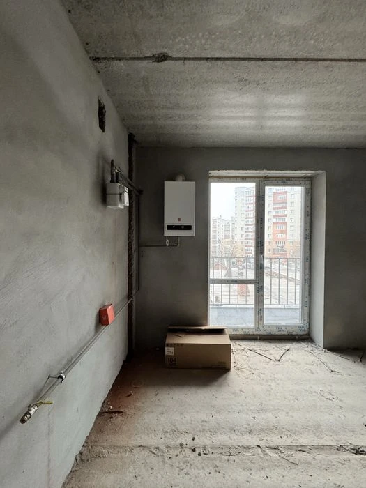 Продаж квартири в зданій новобудові ЖК Status Residence