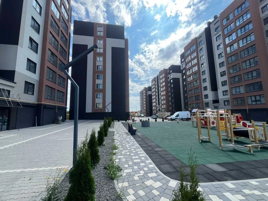 32004 Світла 1к квартира 44.2 м² у зданому ЖК «Avila City» (