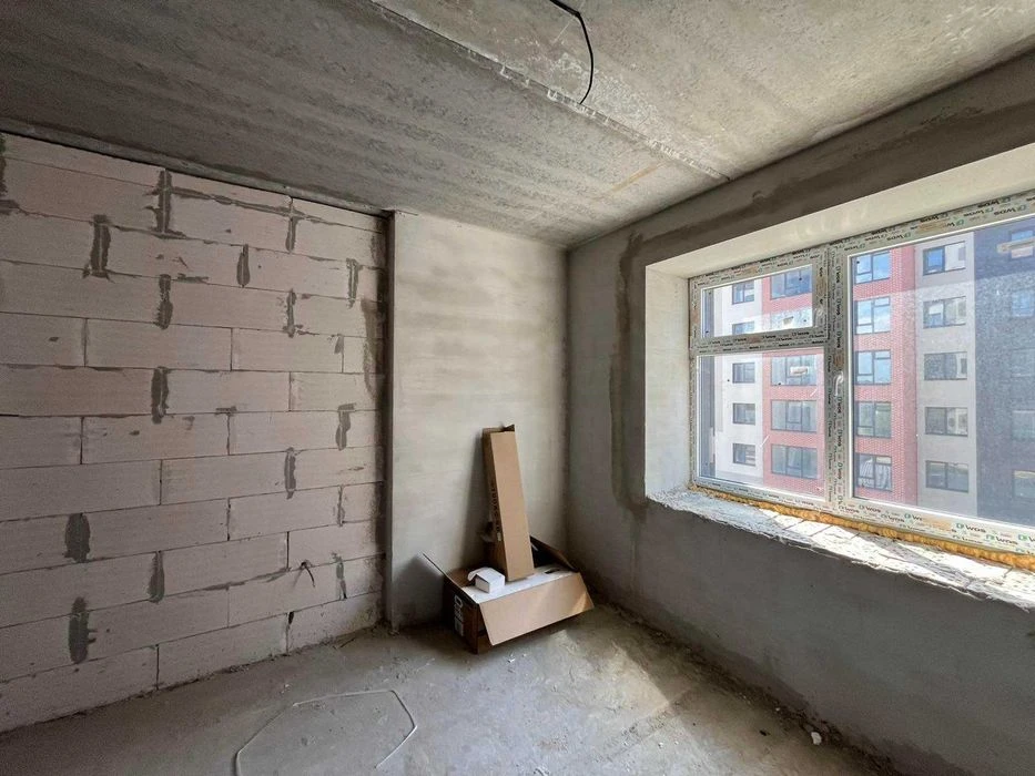 32004 Світла 1к квартира 44.2 м² у зданому ЖК «Avila City» (