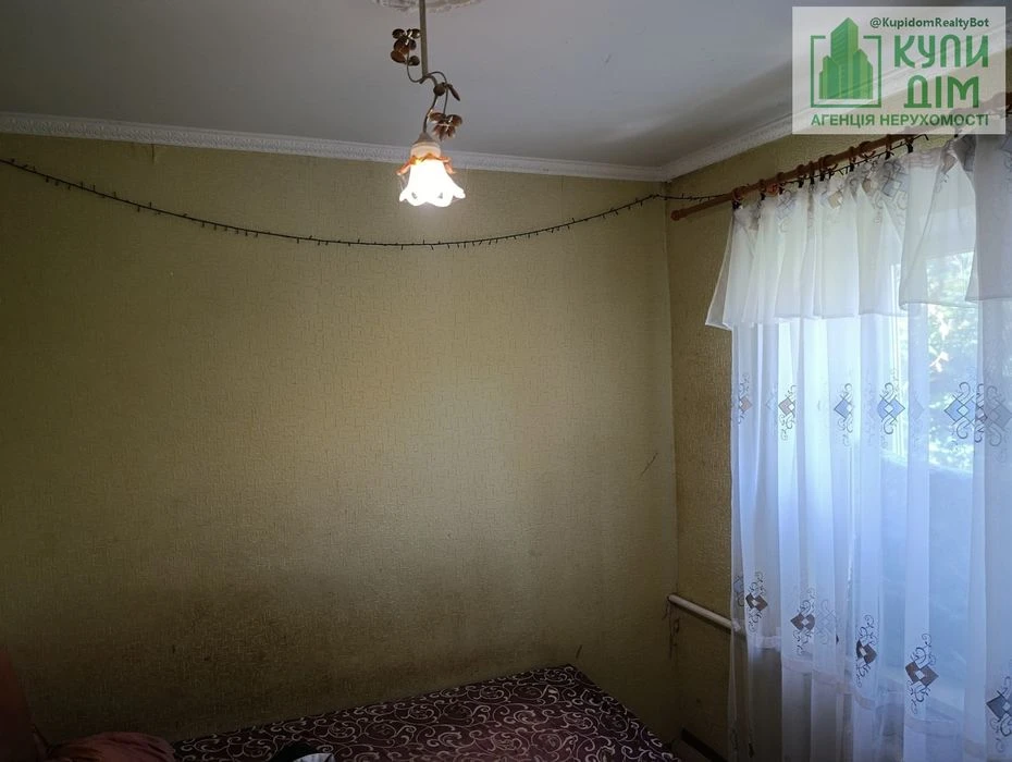 Продаж будинку на кущівці