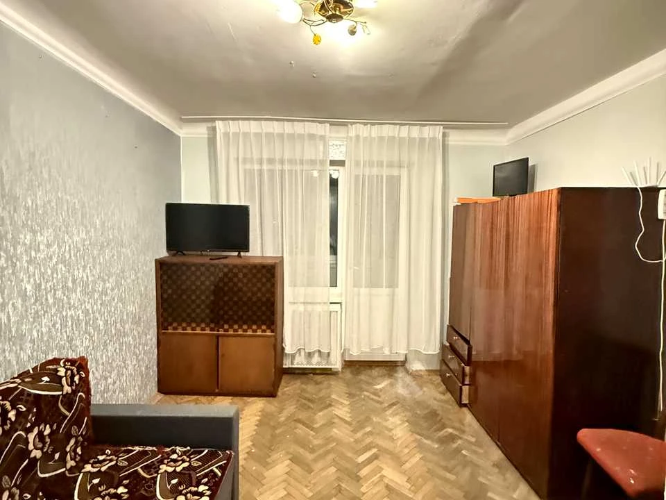 Квартира. Київ, Академіка Вернадського бульв.