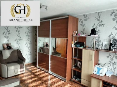 Продам 1 кімнатну квартиру на Шкільному