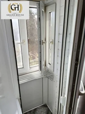 Продам 1 кімнатну квартиру на Шкільному