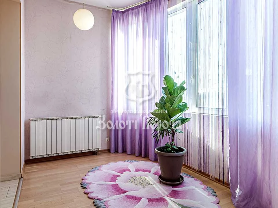 Apartment. Kyiv, Volodymyr Ivasyuk Ave. (Heroes of Stalingrad