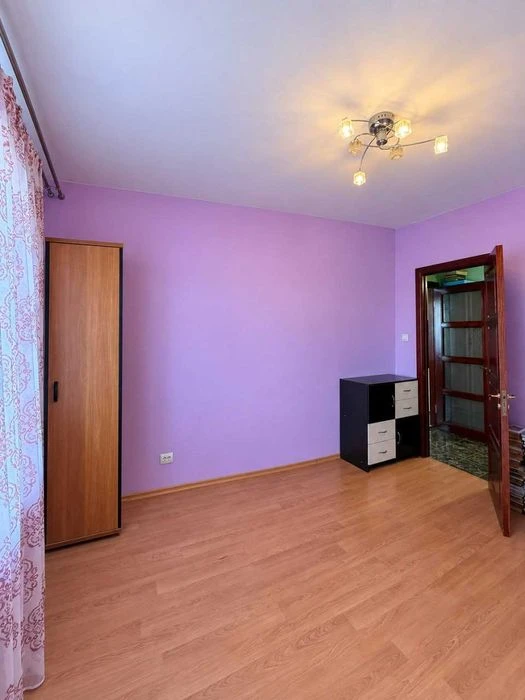 ДВУХ комн. квартира РЕМОНТ на Левитана/Королева 42 тыс.у.е.