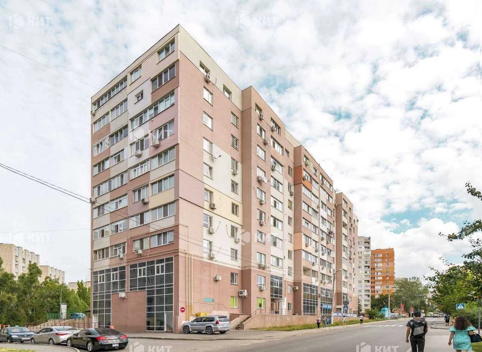 2 rooms 81m2 Saltivka (Saltivka, Ak. Pavlova, residential complex Sputnik)12756