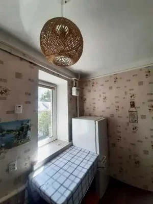 Продаж 2 кім квартири ,вул Василя Овсієнко Солом!янський