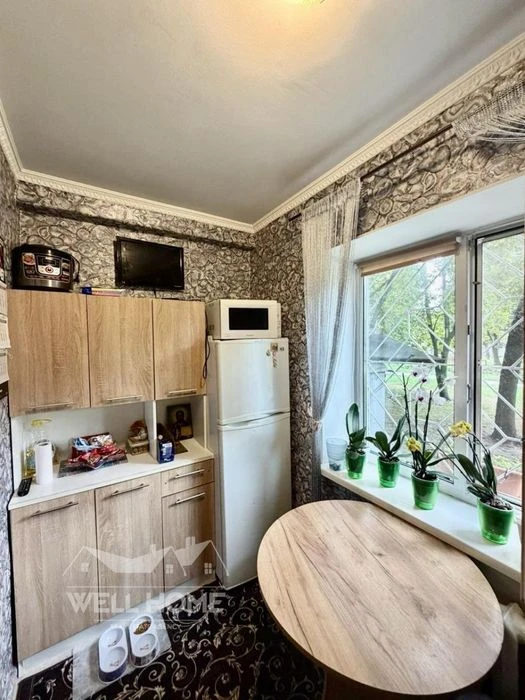 Продаж квартири 1к Кубанської України, 20 м.Лісова Київ
