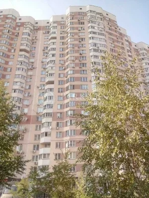 Продаж 1-кімнатної квартири вул. Олени Пчілки 2А Позняки