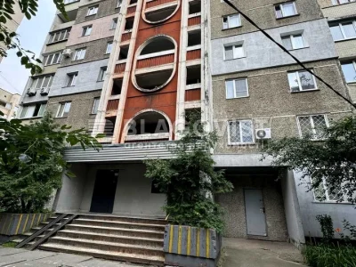 Квартира. Київ, Татарський пров.