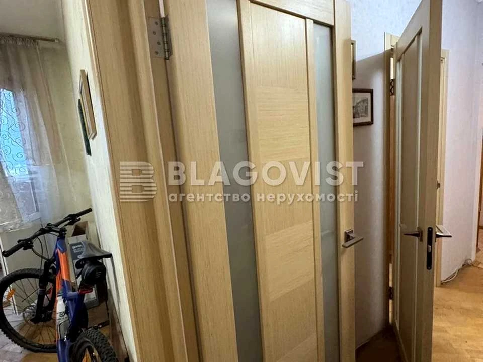 Квартира. Київ, Татарський пров.