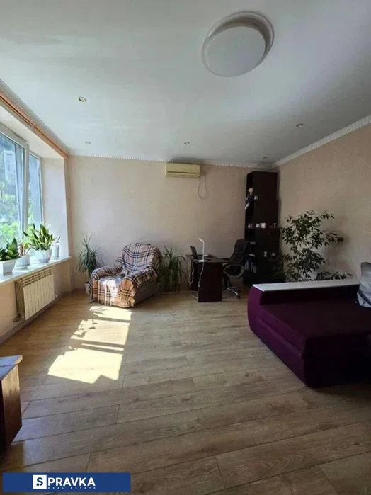 продам 4-к кв / 160 м² / ГАЗ / ремонт и мебель