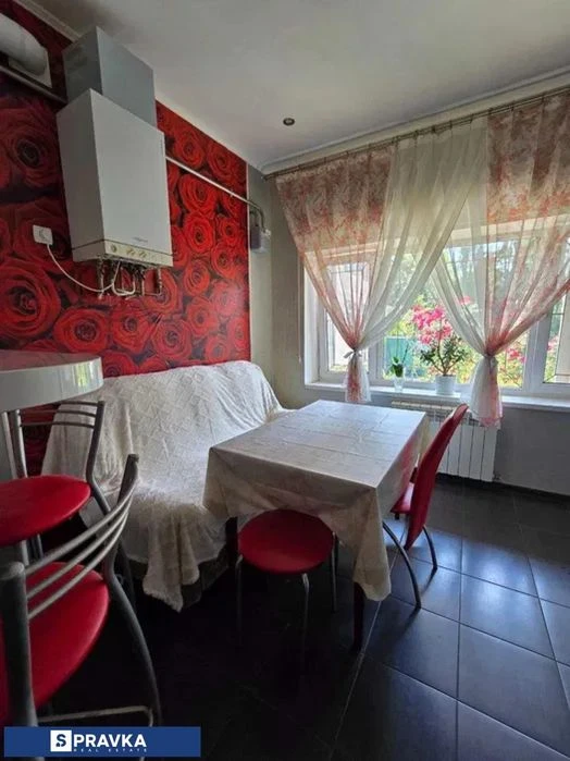 продам 4-к кв / 160 м² / ГАЗ / ремонт и мебель