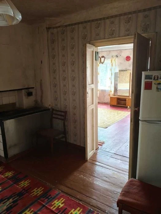 Продаж будинку у Ліску, в житловому стані