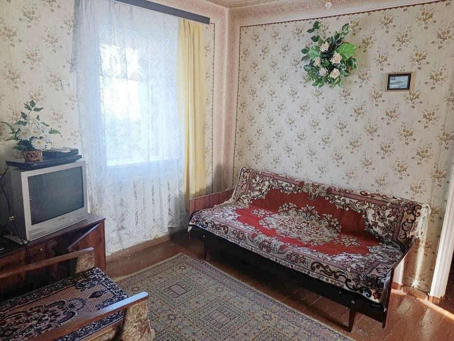 Продаж будинку р-н Тополянська, сарай, гараж, город