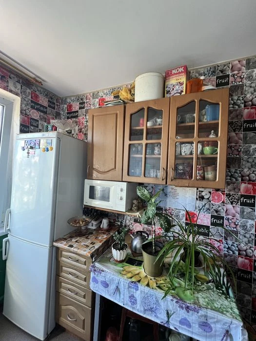 Продаж квартири з гарним плануванням в р-ні пр. Левка Лукʼян