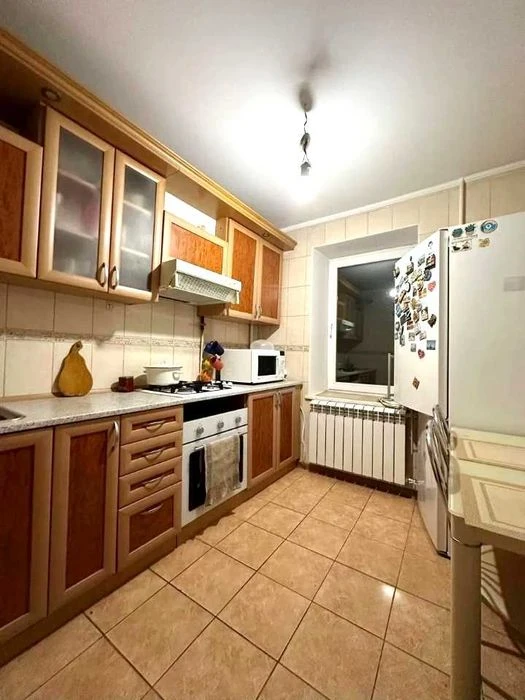 Продам 2х комн квартиру,Новые дома, метро Армейская 1 выс/5