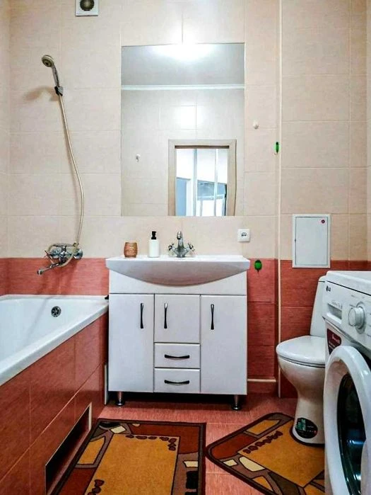 Продам 2х комн квартиру ,Новые Дома, м Дв Спорта или м Армей