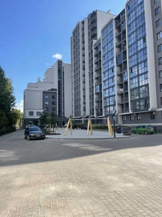 Продається 2-кімнатна квартира вулиця Городоцька, Залізнични