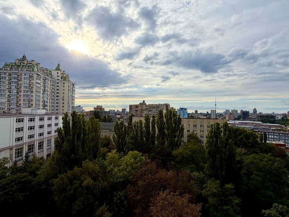 Квартира. Київ, Січових Стрільців вул. (Артема)