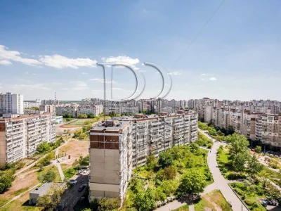 Квартира. Київ, Оноре де Бальзака вул.