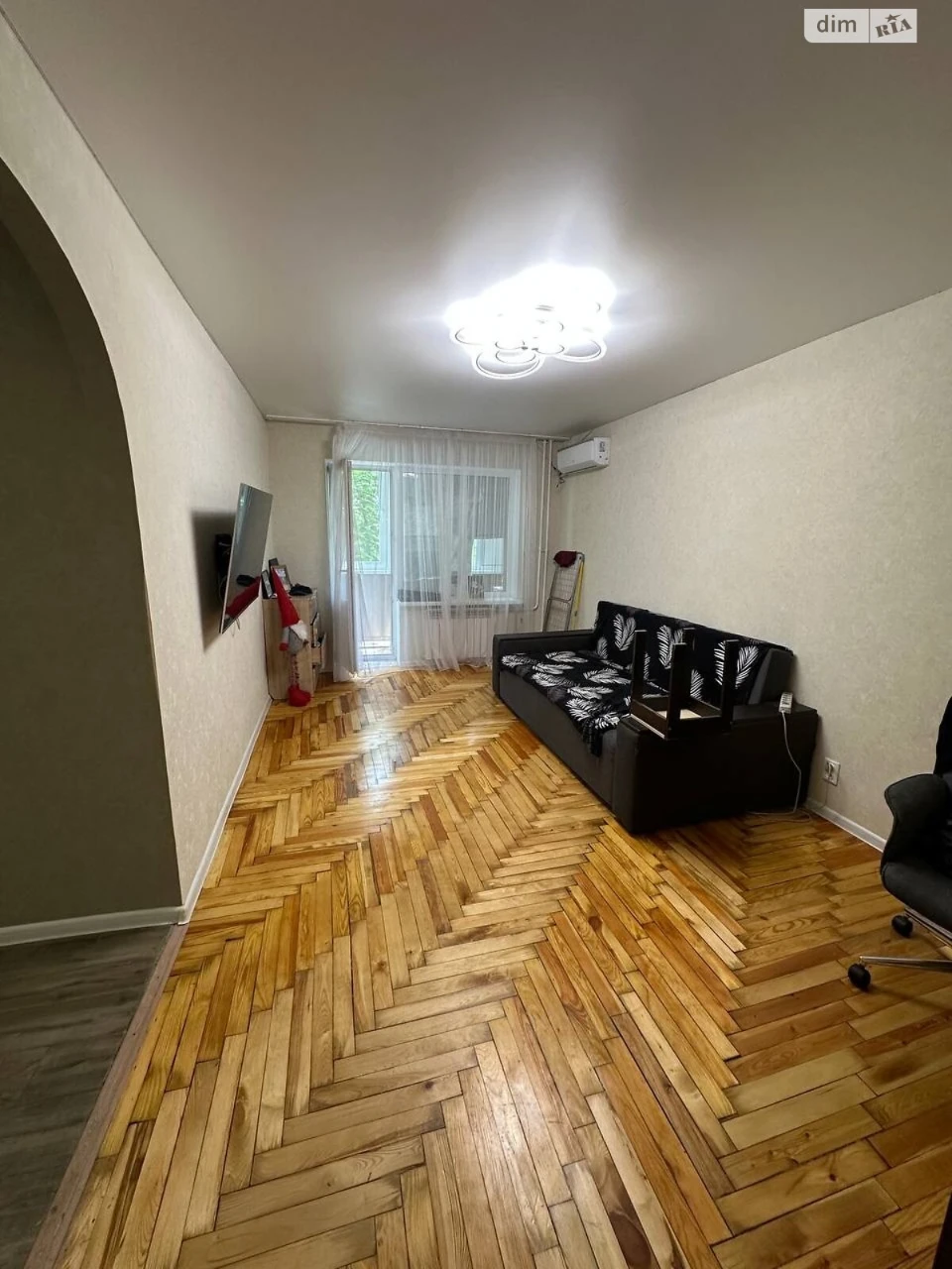 Продажа квартир Александровский (Жовтневый).