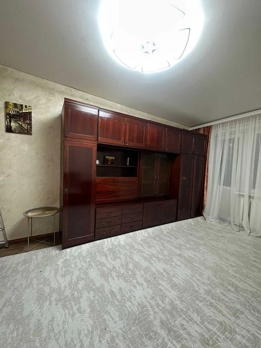 Продам 1-но  квартиру ул.Варненская