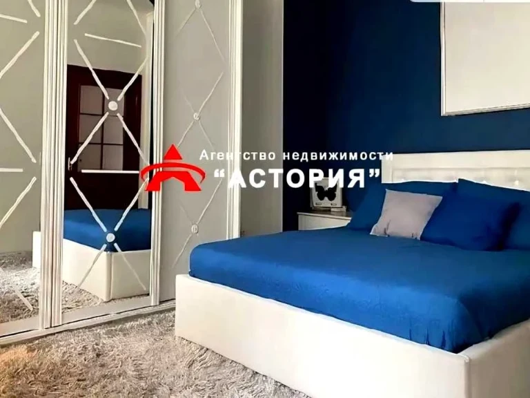 Квартира. Запоріжжя, Незалежної України вул. (40 років Радян