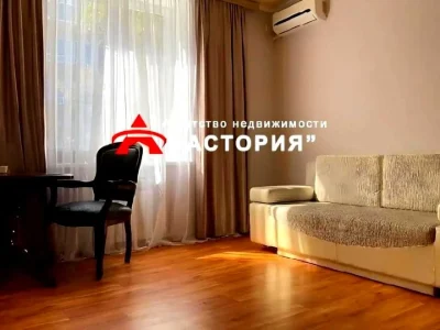 Квартира. Запоріжжя, Незалежної України вул. (40 років Радян