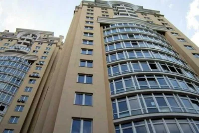 For sale 4-room apartment 130 m2 Dmitrievskaya 80 Center Shevcherkivskyi district
