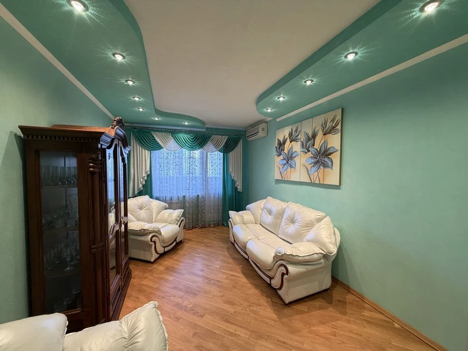 Без комісії‼️ продаж 3к квартири з ремонтом Харківське шосе