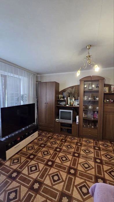 Квартира  Левитана/Небесной Сотни Таирово Кирпич Програми