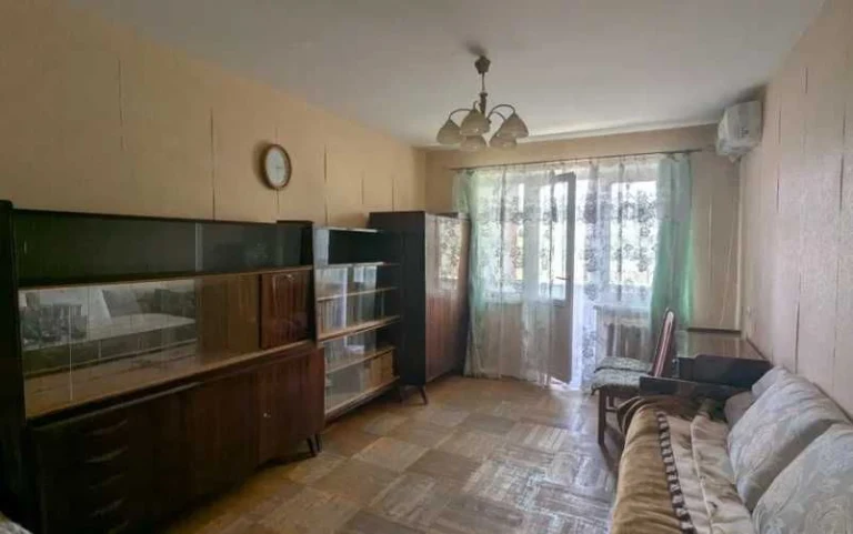 2 кімнатна квартира з окремими кімнатами на Черемушках, житл
