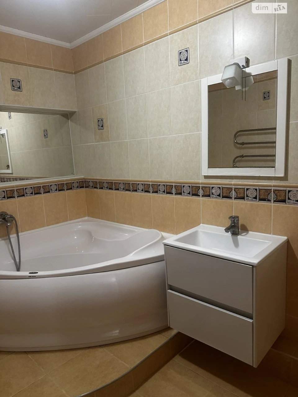 Довгострокова Оренда Квартира Південно-Західний