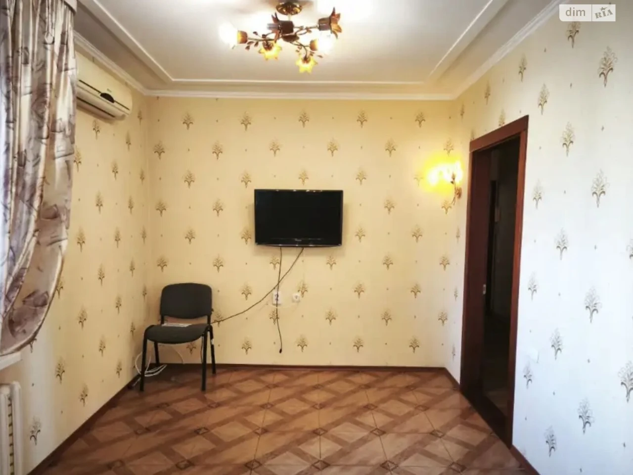 Довгострокова Оренда Квартира Перемога-4