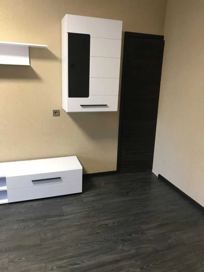 Оренда 2-кімнатної квартири 44 м², Подвойского