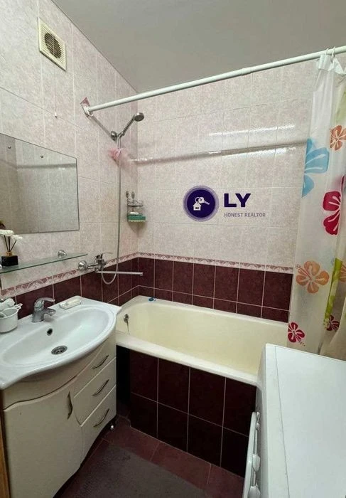 Продам 3к квартиру в Соборном районе