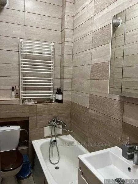 Продам 1 кім квартиру , хороший житловий стан вул. Героїв УП