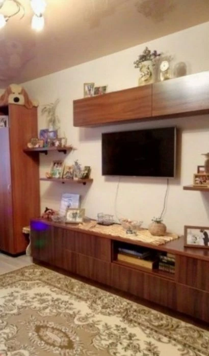 Продам 2 комнатную квартиру, ж/м Красный Камень/Покровский/П