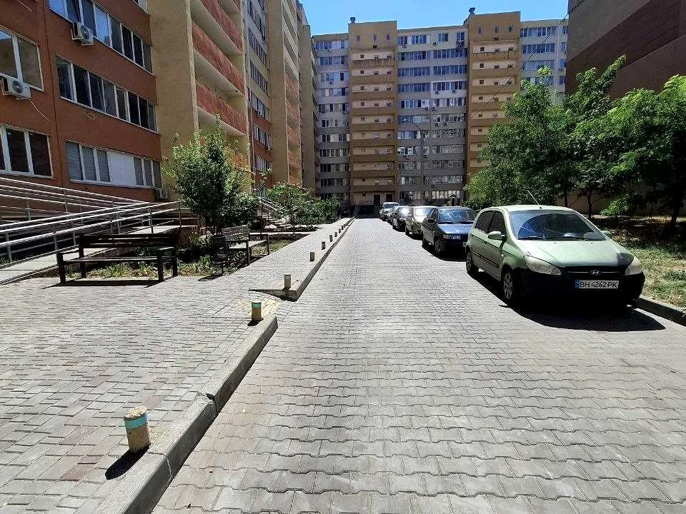 Квартира. Одесса, Академика Сахарова ул.