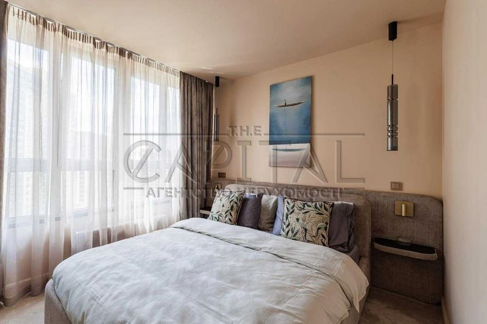 Sale of 1-room apartment 49 sq. m. on Mykhaylo Maksymovycha st. 32B