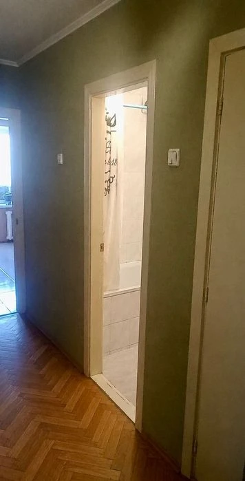 Продам 1 кім кв,Флоренции,9,м.Лівобережна