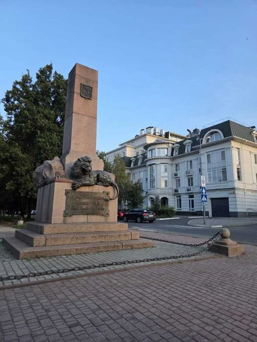 Розкішна 3к-квартира, 117м2, з неймовірним розташуванням, бі